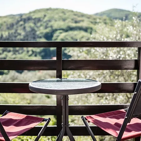 La Fattoria Di Nonna Eugenia Bed & Breakfast Lerici Exterior photo